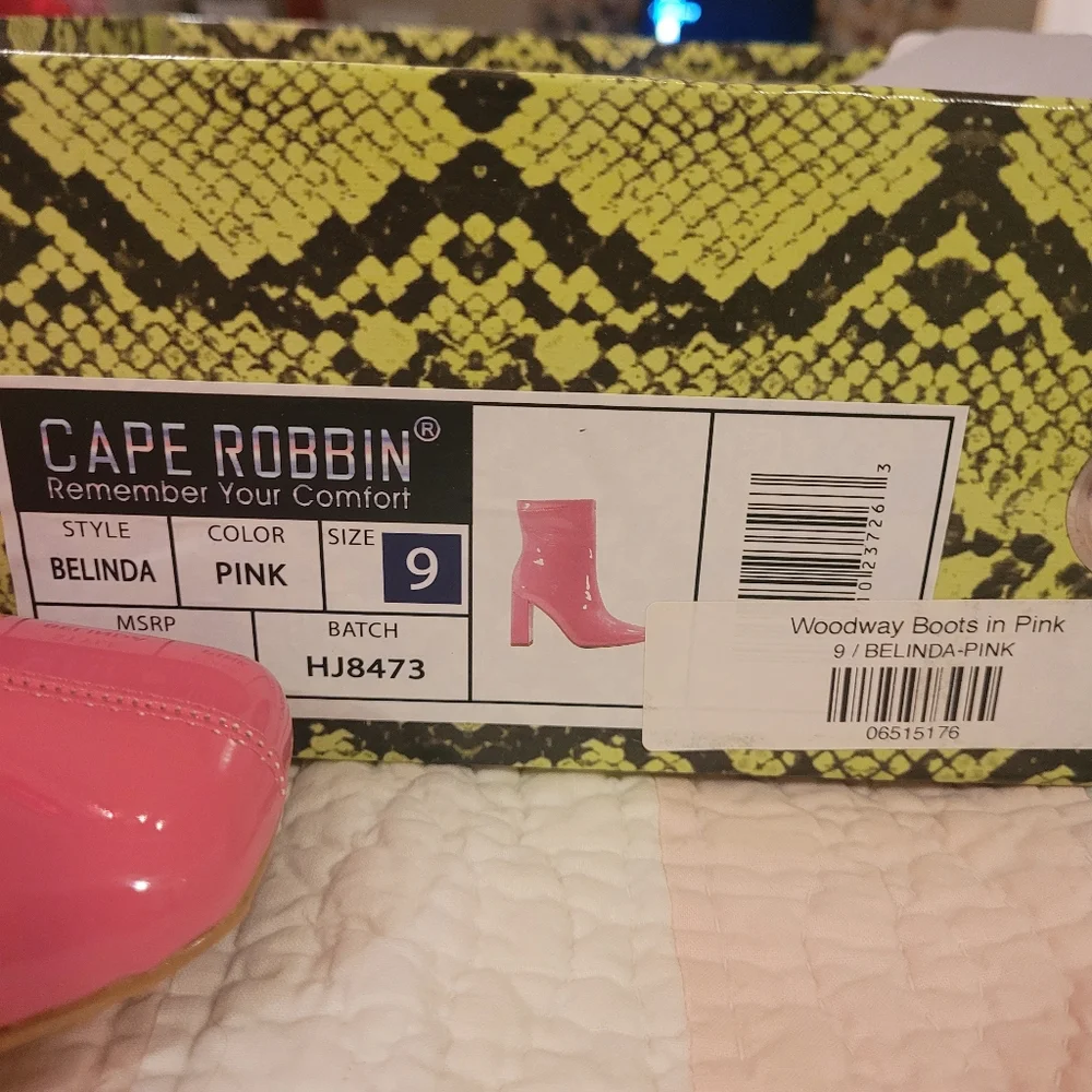 Pink patent boutique boots.  Beautiful color. - Picture 3 of 5